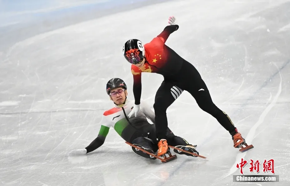 aoa体育官网-包含俄罗斯国家队备战决胜对决，全队备战争取胜的词条