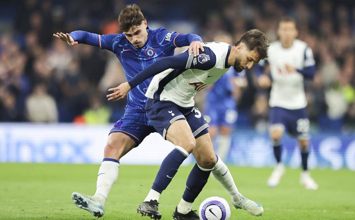 aoa体育培训-切尔西豪取三分，欧冠比赛全面展开