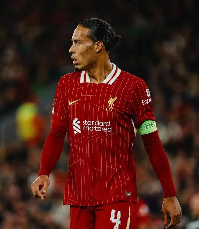 包含河床中场大将伤愈复出，战利物浦阵容稳固的词条