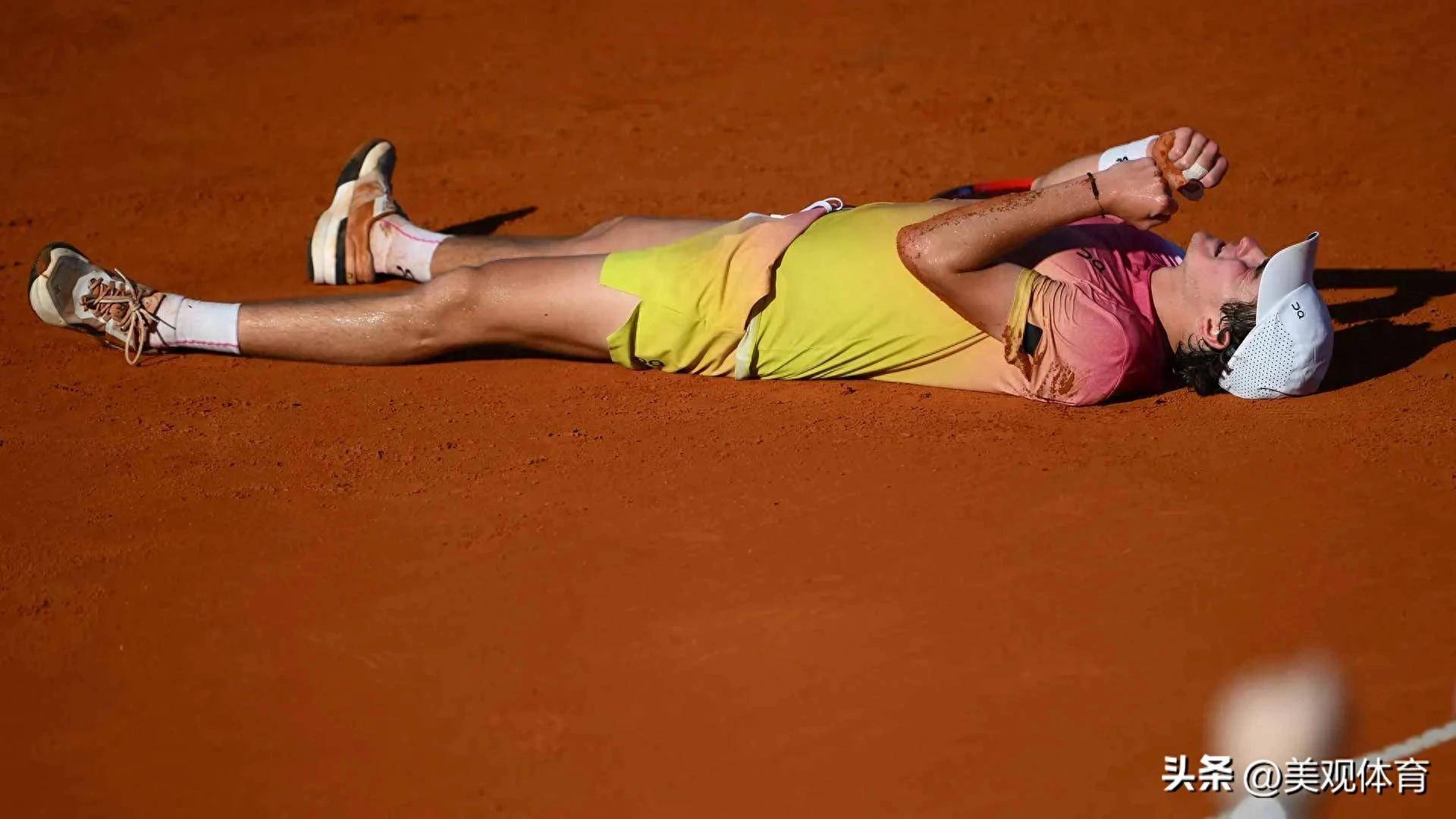 布宜诺斯艾利斯独立技战术演练密集，冲刺冠军全力以赴的简单介绍