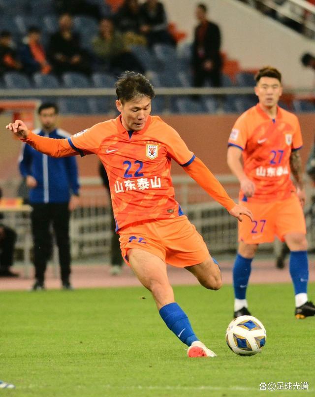 包含山东泰山在中超中打出破门，被誉为弹幕炸裂的词条