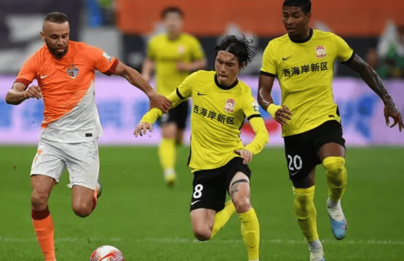 深圳逆袭山东：艰难反超取胜，实力不容忽视的简单介绍