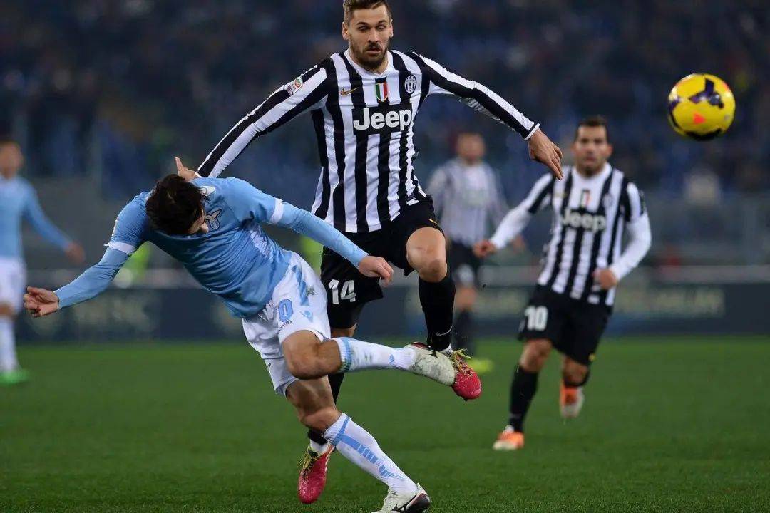 包含拉齐奥主场对阵尤文图斯，谁将笑到最后？的词条