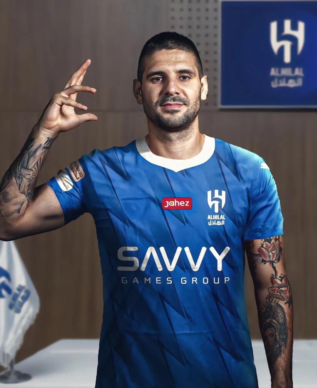 阿贾克斯中场核心伤愈,备战重要战役的简单介绍 阿贾克斯中场核心伤愈,备战重要战役的简单介绍