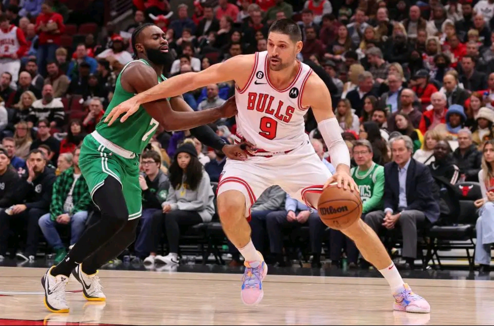 aoa体育官网-公牛盘夺凯尔特人，拉文多项数据全面的简单介绍