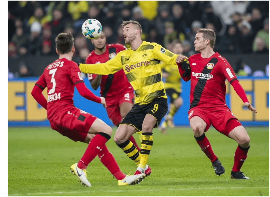 aoa体育官网-包含勒沃库森客场不敌多特蒙德，积分落后的词条