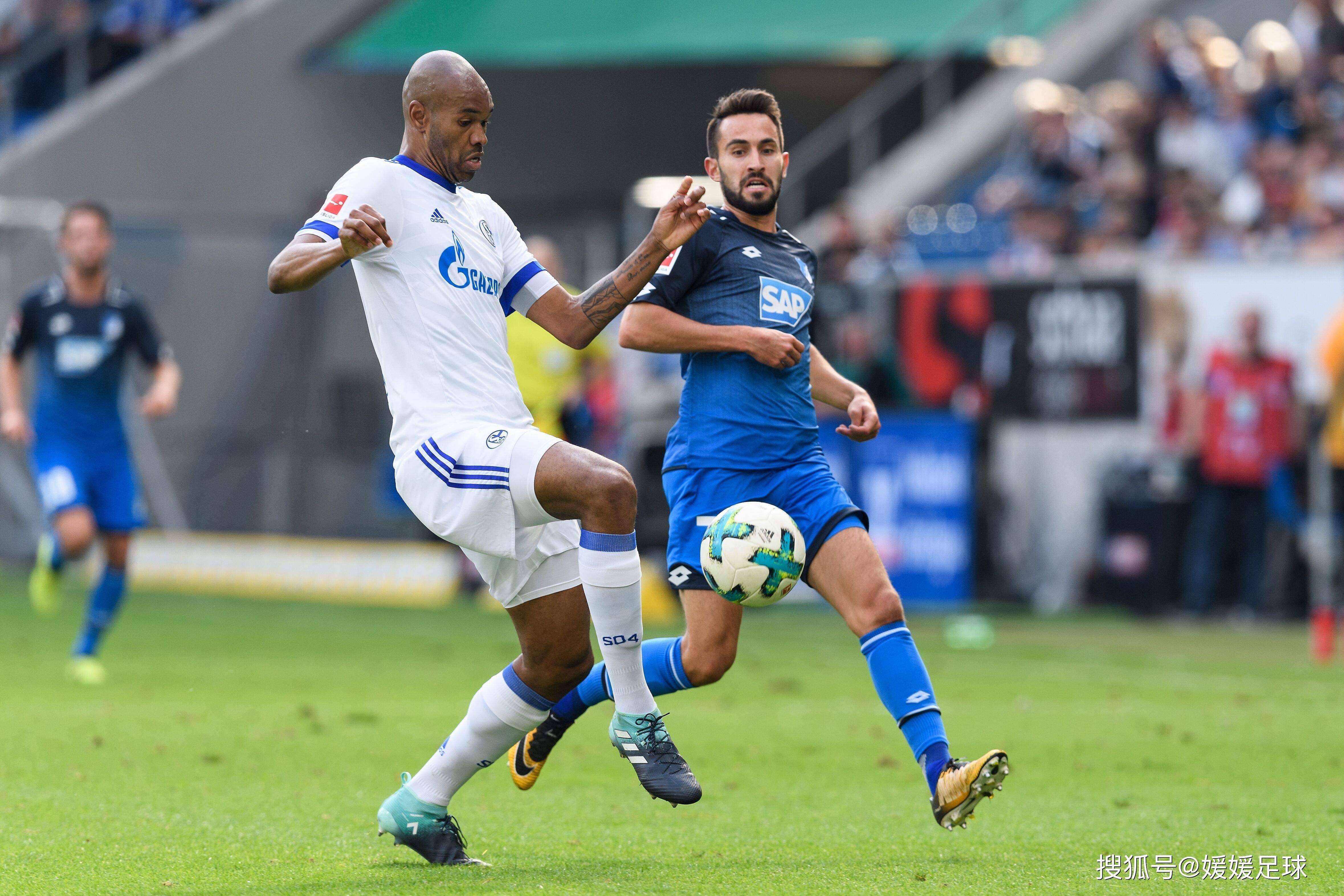 aoa体育活动-关于沙尔克客场不敌劲敌，保级压力骤增的信息