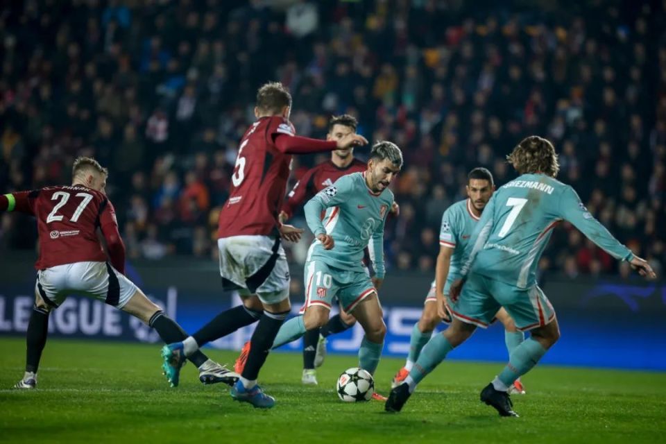 马竞大将双响，率队连胜升至联赛第二