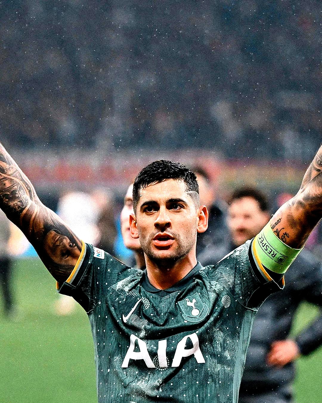 aoa体育直播-热刺遭遇失败，主帅面临批评与挑战的简单介绍