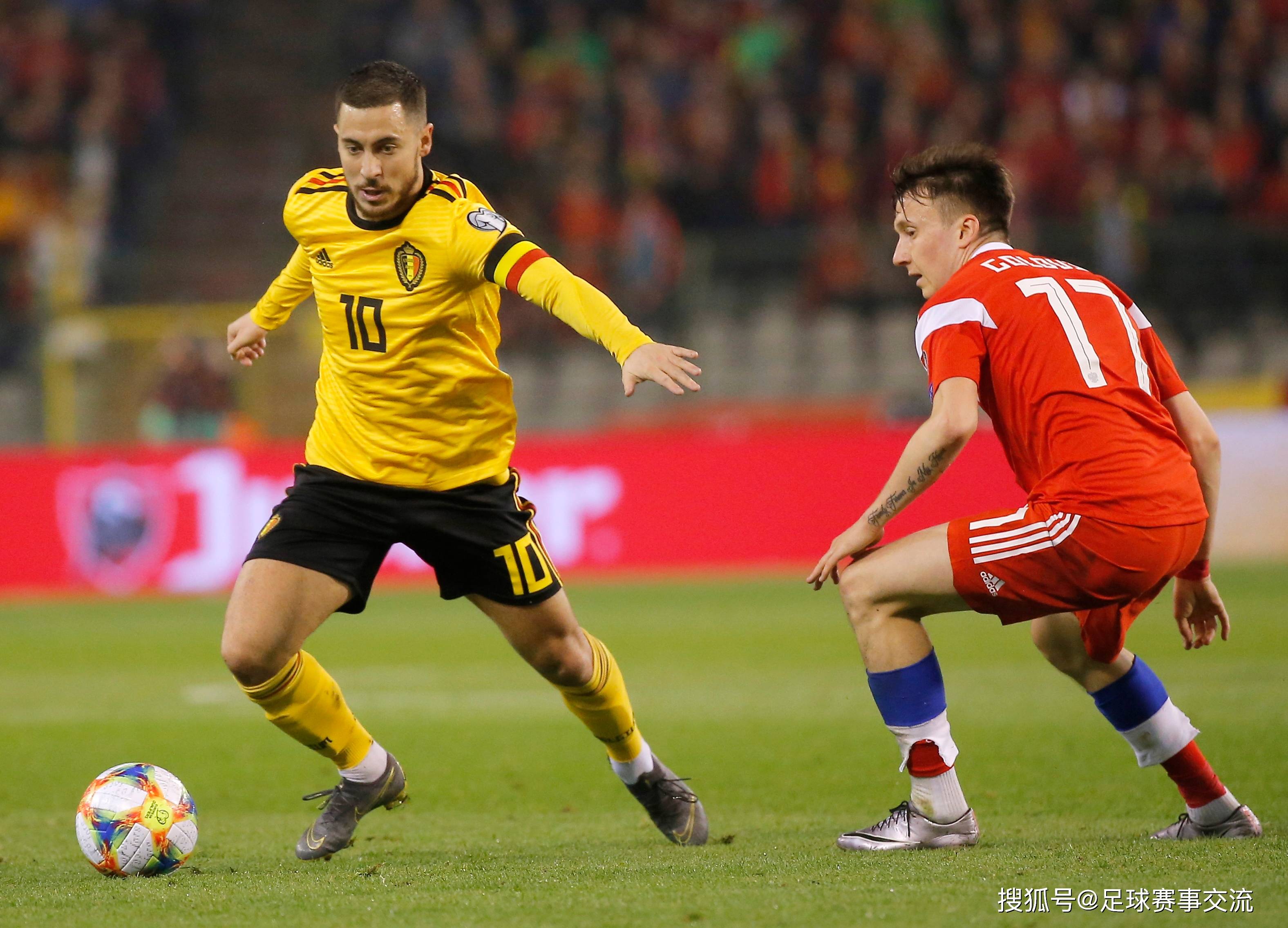 aoa体育视频-一场历史性的足球比赛即将开始