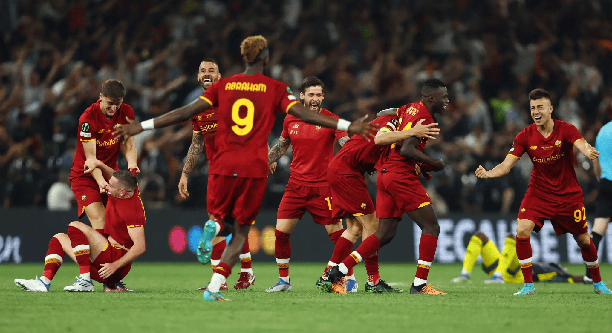 aoa体育馆-罗马备战下轮联赛，调整战术布置的简单介绍