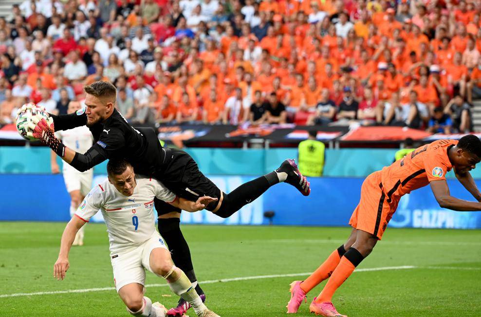 aoa体育培训-关于荷兰篮球联赛拉开序幕，备受瞩目的比赛即将开始的信息