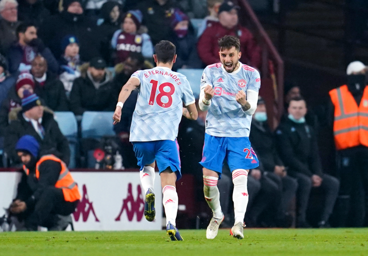 梵蒂冈队在与摩纳哥进行对抗时全力以赴