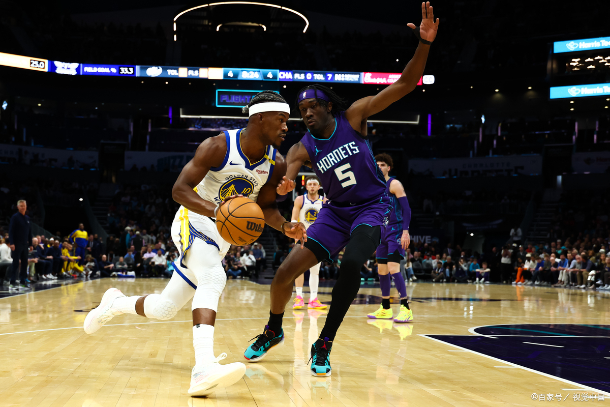 国内篮球职业联赛的比赛中场休息,球员们如何调整状态?的简单介绍 国内篮球职业联赛的比赛中场休息,球员们如何调整状态?的简单介绍