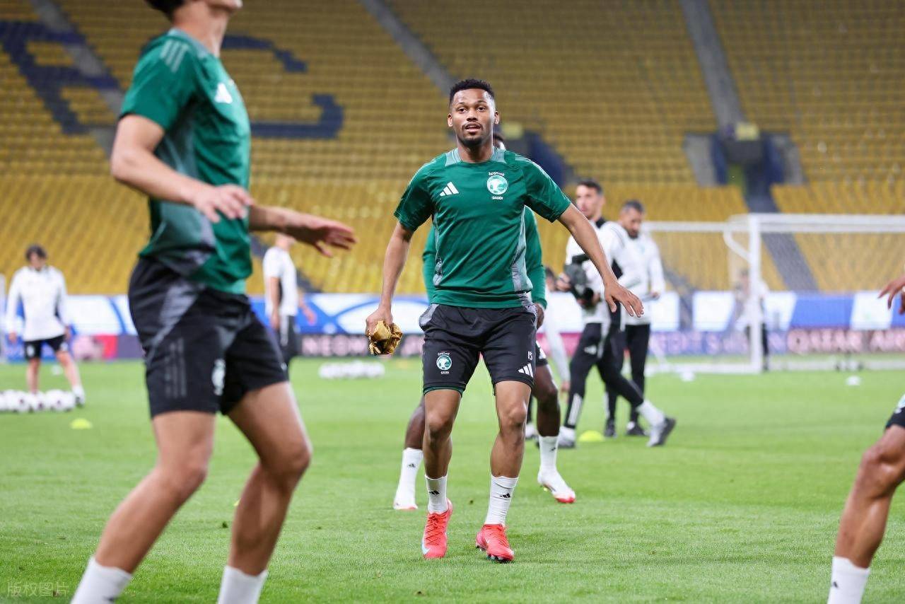 田径比赛中出现黑马，墨西哥运动员夺金