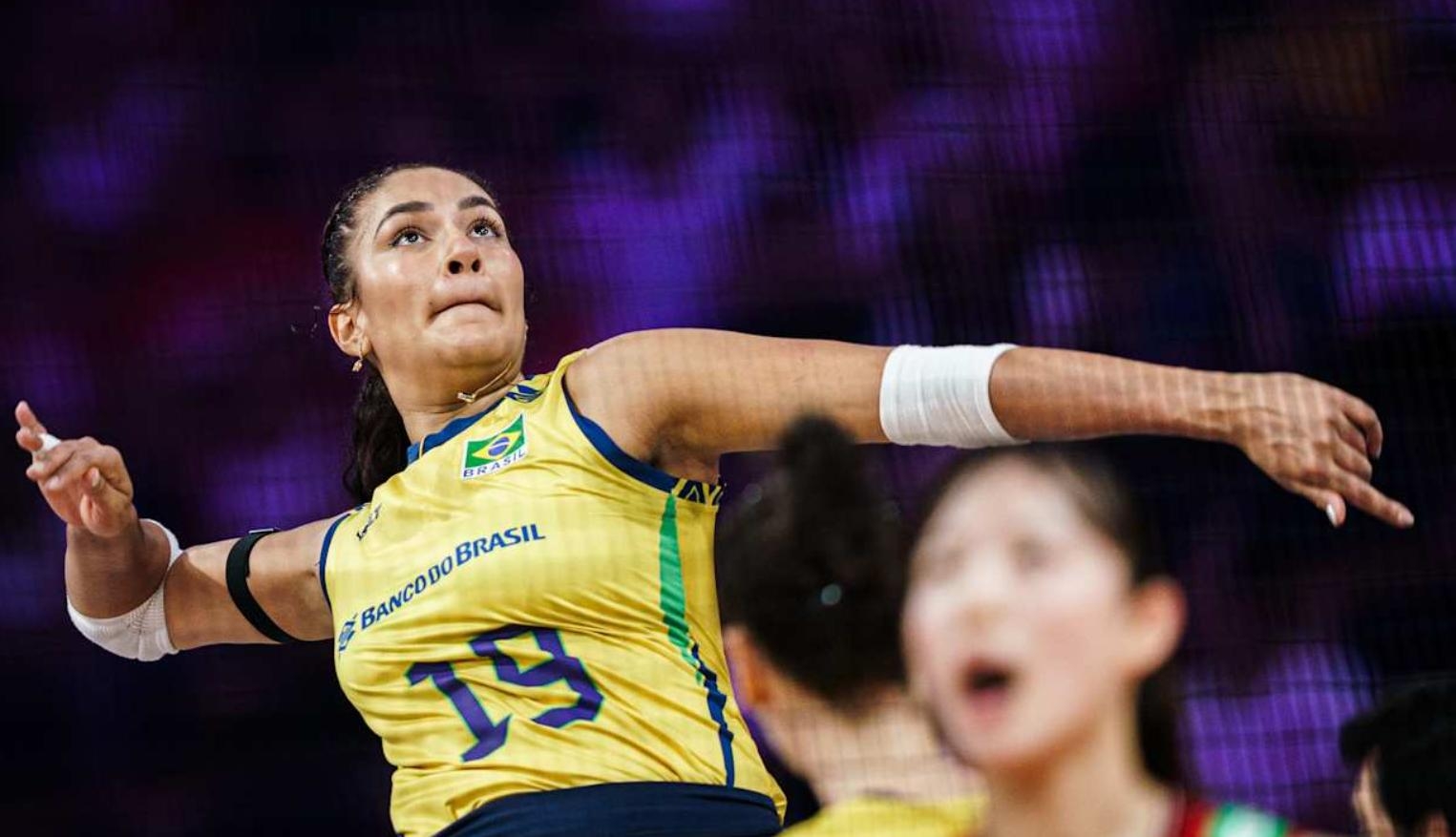 西班牙队经过千辛万苦成功晋级四分之一决赛的简单介绍