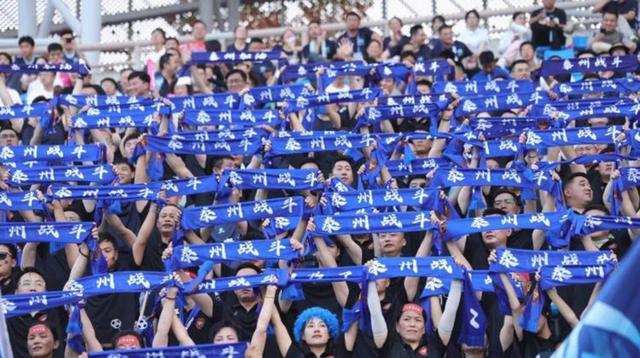 关于赛场风暴,球迷情怀激荡的信息 关于赛场风暴,球迷情怀激荡的信息